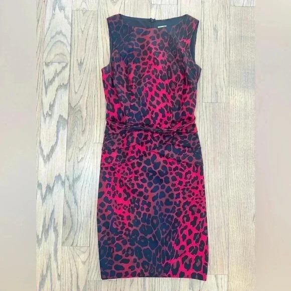 Caché Women’s Red and Black Leopard Print Sheath Dress with Belt Size 4 - Picture 1 of 12